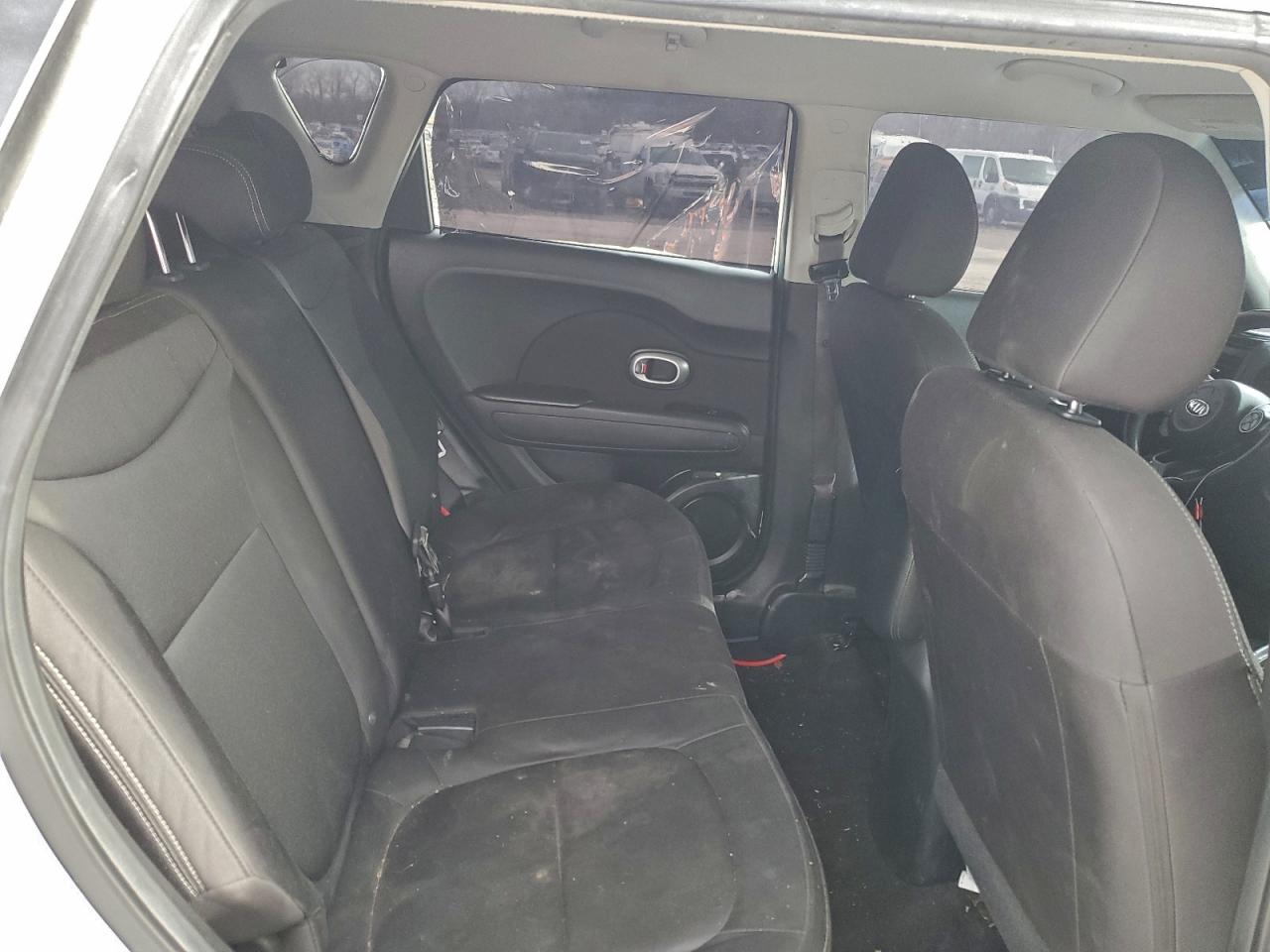 2016 KIA SOUL photo 31