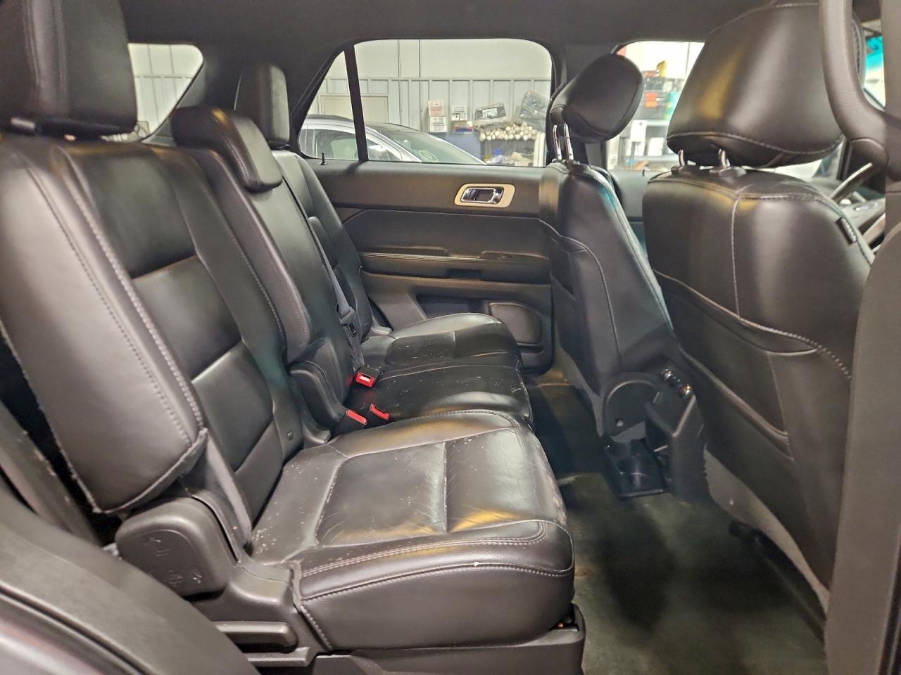 2013 FORD EXPLORER XLT photo 31