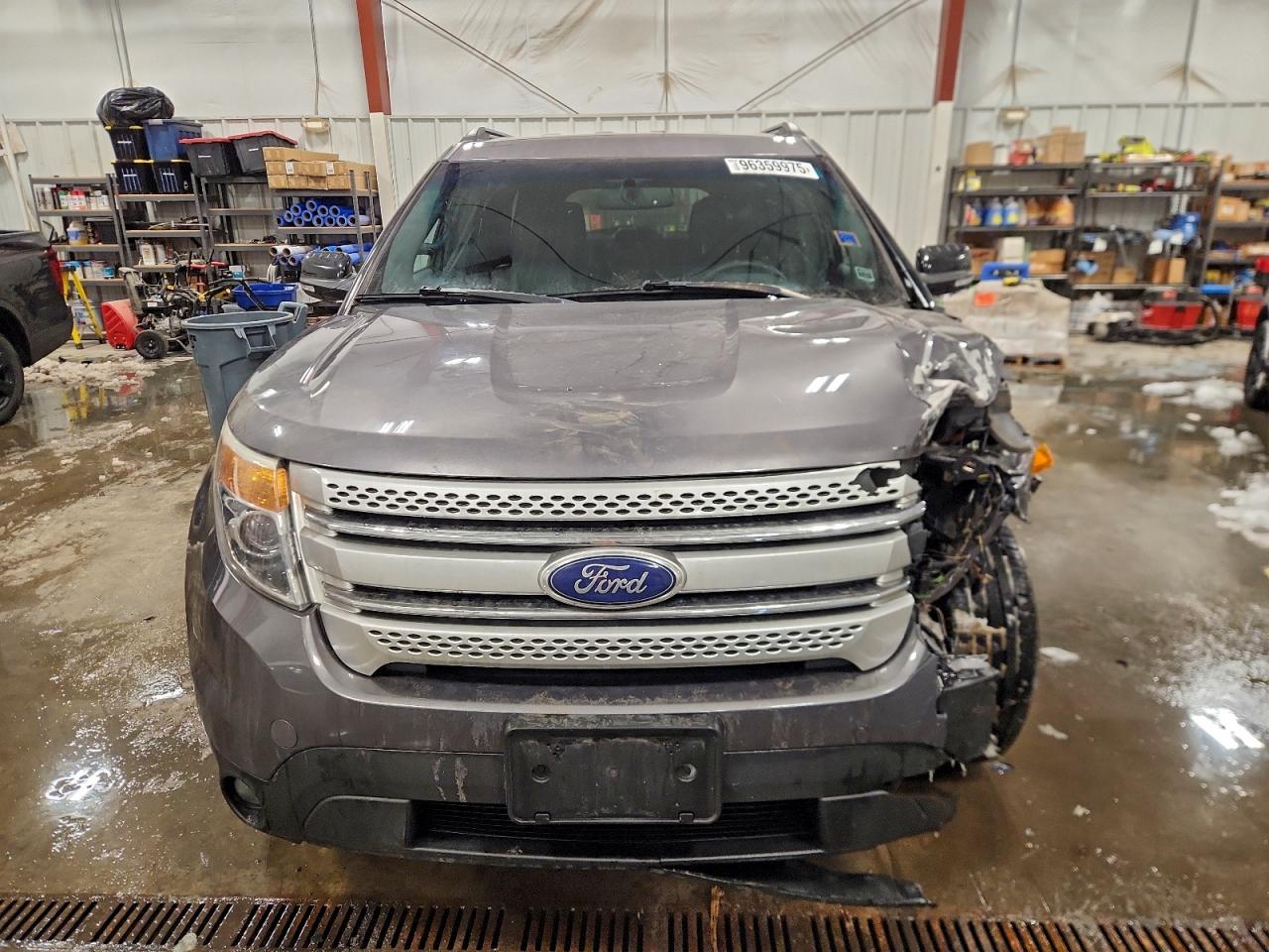 2013 FORD EXPLORER XLT photo 13