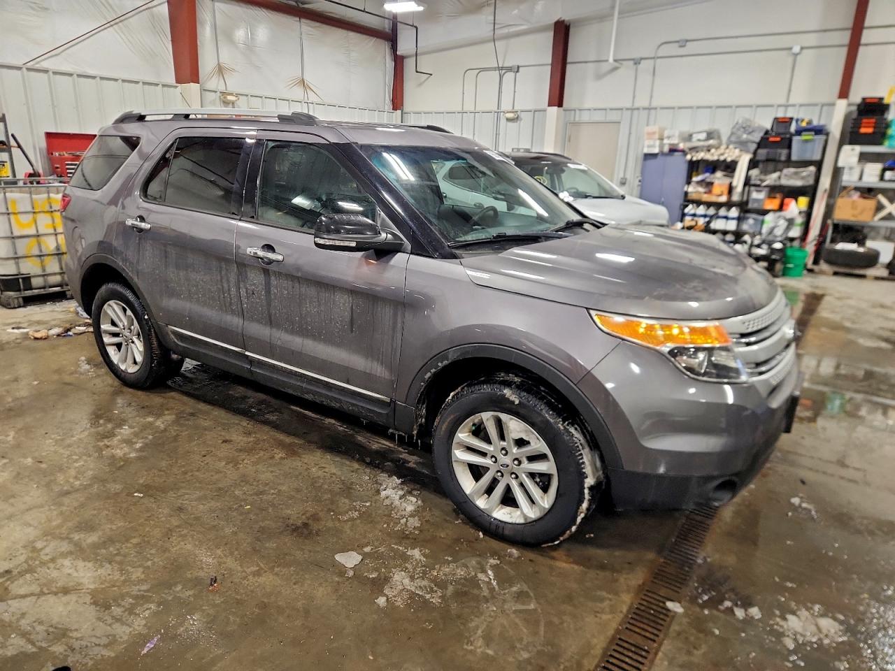 2013 FORD EXPLORER XLT photo 10