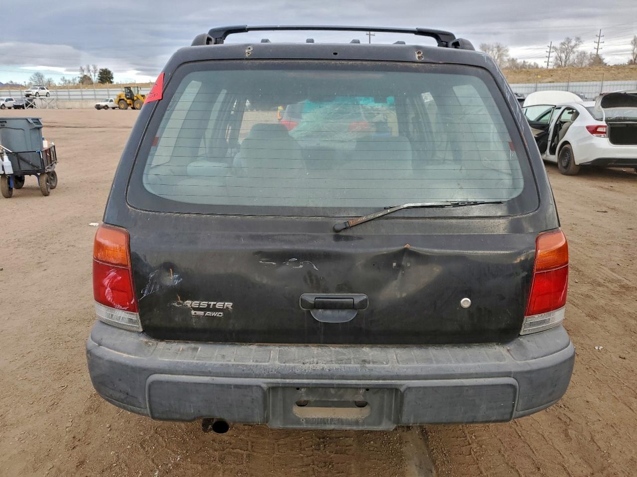 1998 SUBARU FORESTER L photo 16