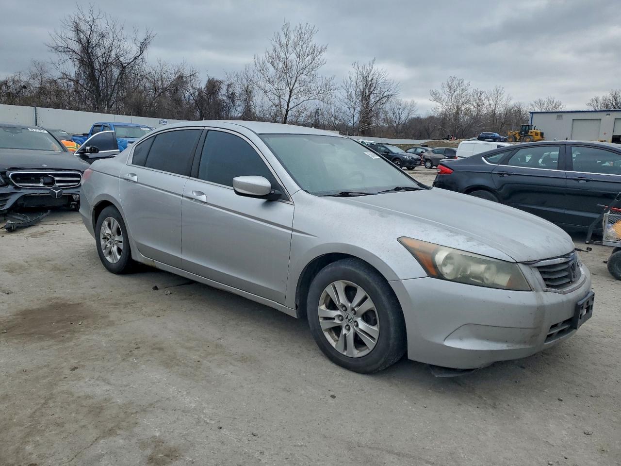 2009 HONDA ACCORD LXP photo 10