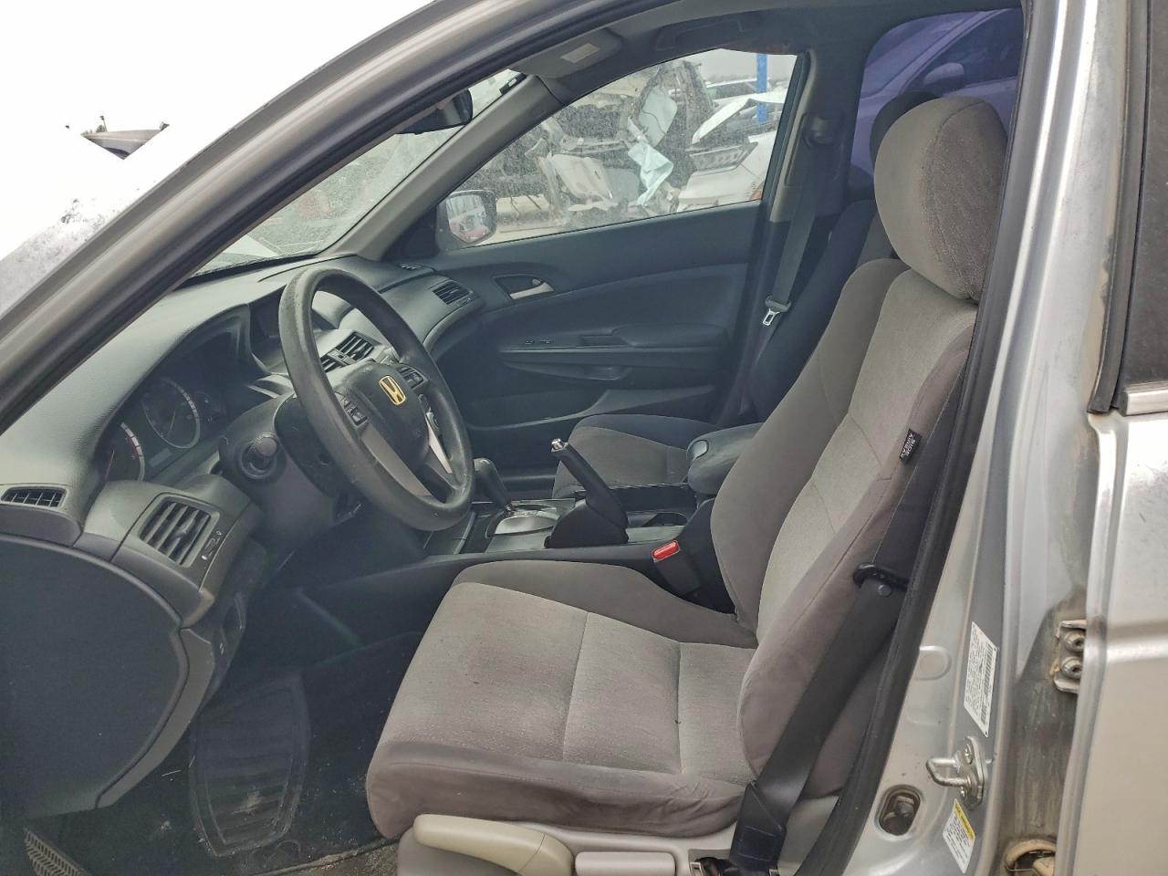 2009 HONDA ACCORD LXP photo 19