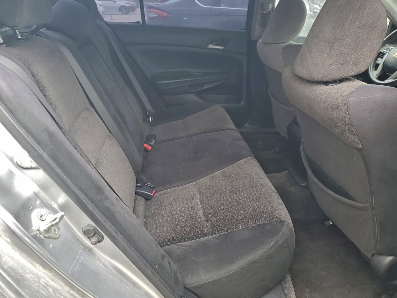 2009 HONDA ACCORD LXP photo 28