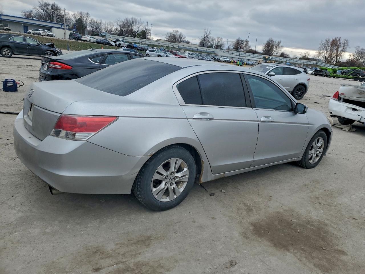 2009 HONDA ACCORD LXP photo 7