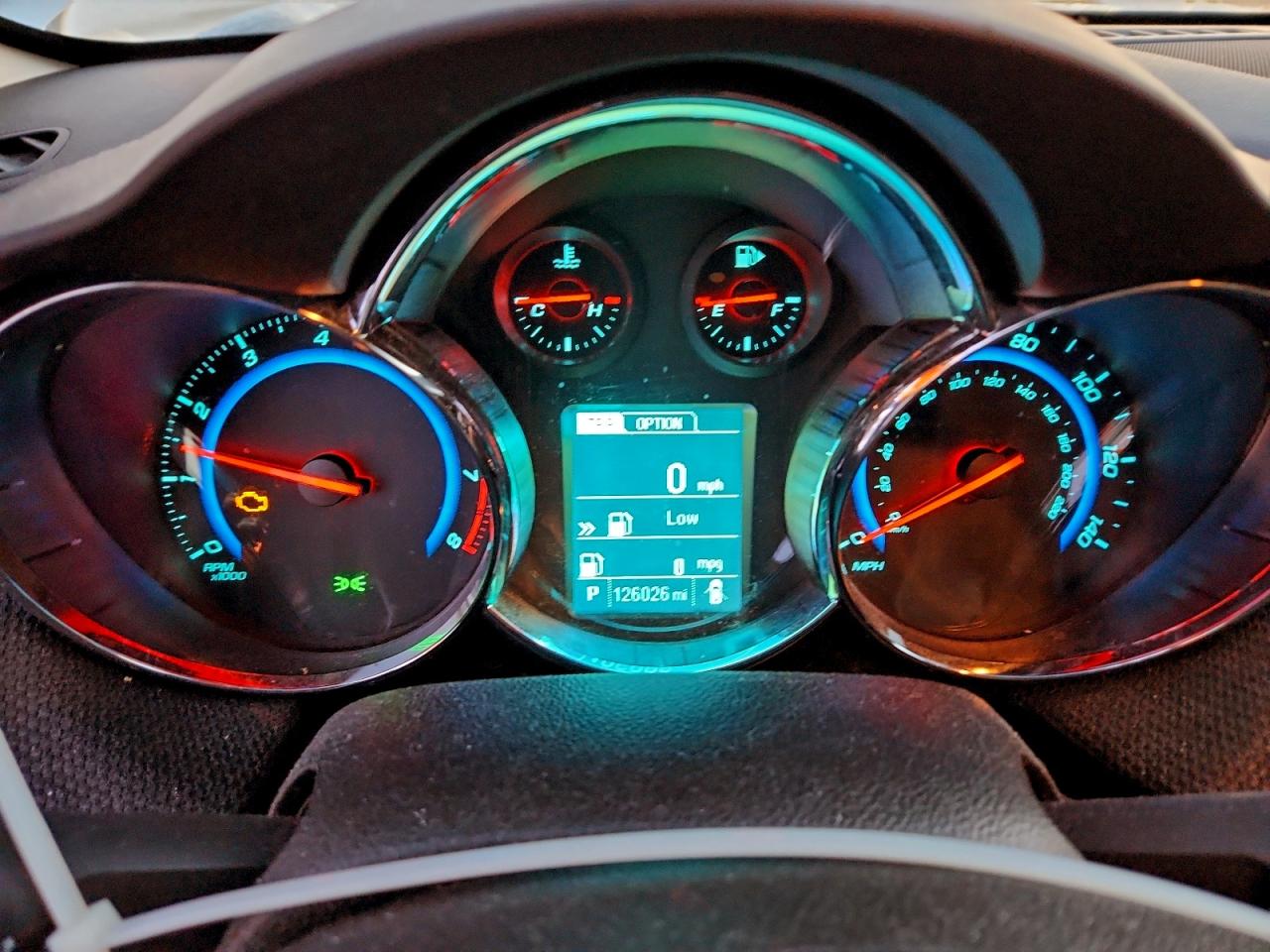 2016 CHEVROLET CRUZE LIMITED LT photo 9