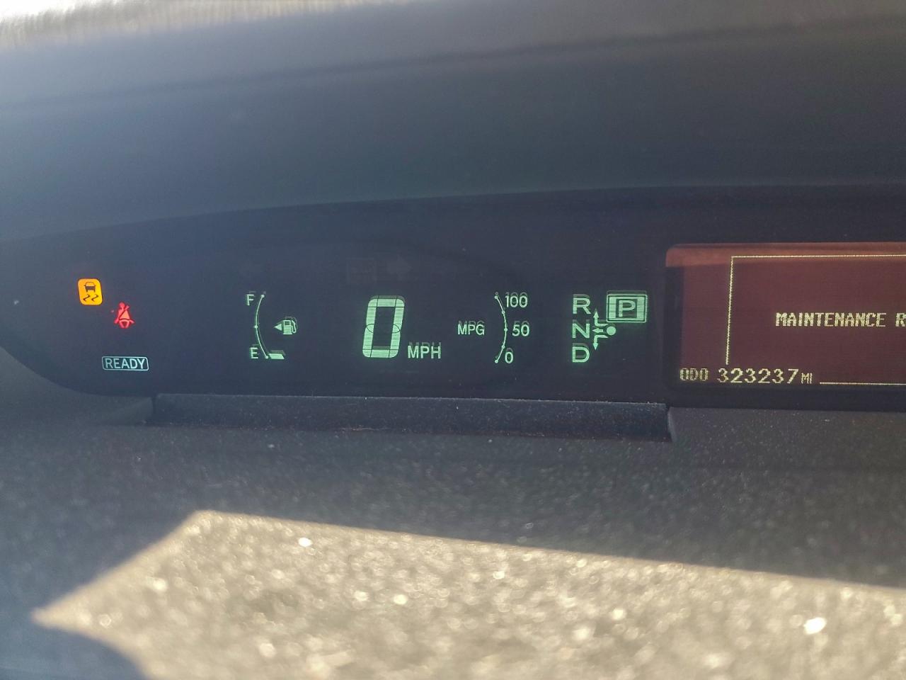 2013 TOYOTA PRIUS photo 17