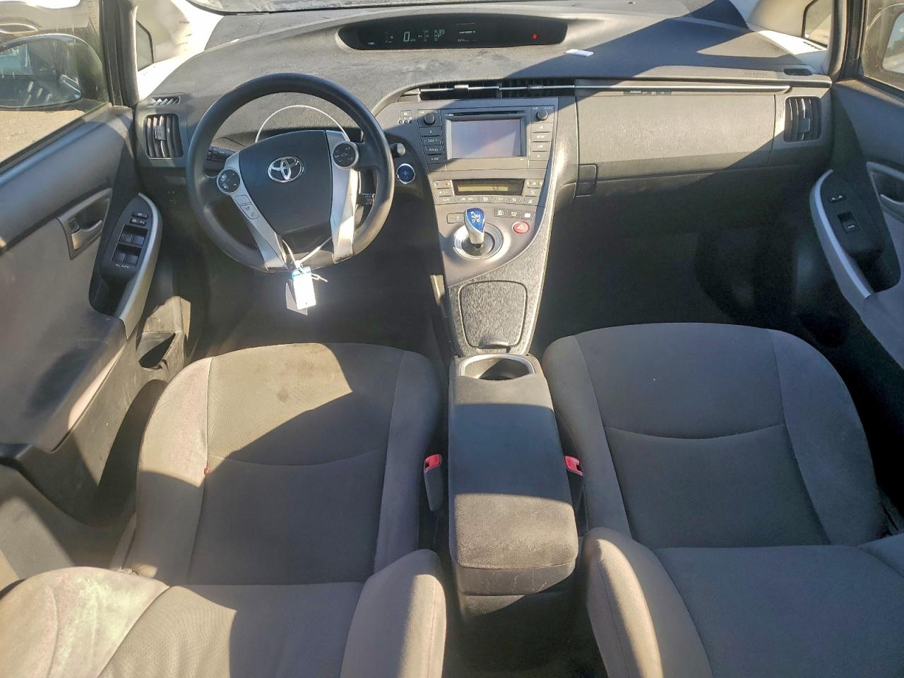 2013 TOYOTA PRIUS photo 15