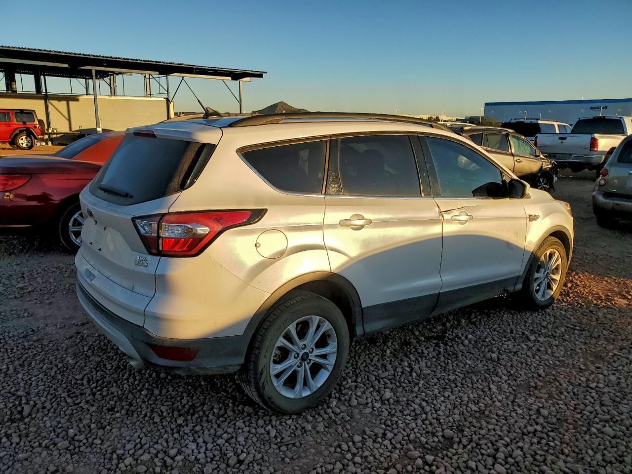 2018 FORD ESCAPE SEL photo 7