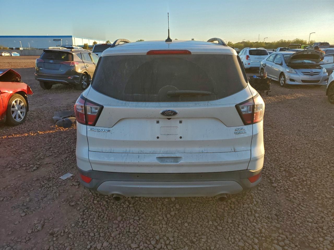 2018 FORD ESCAPE SEL photo 16