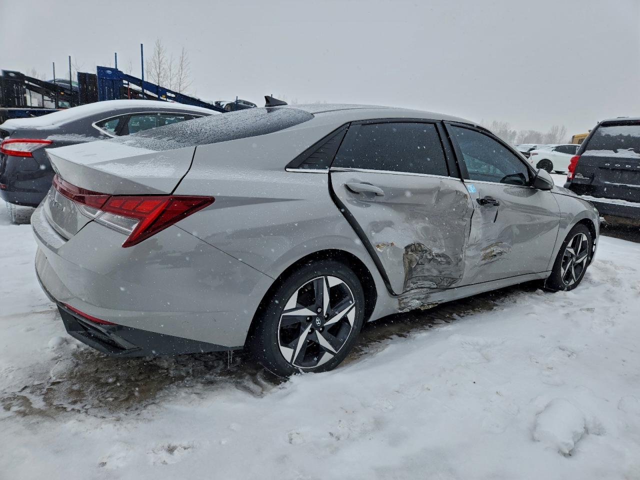 2023 HYUNDAI ELANTRA SEL photo 7