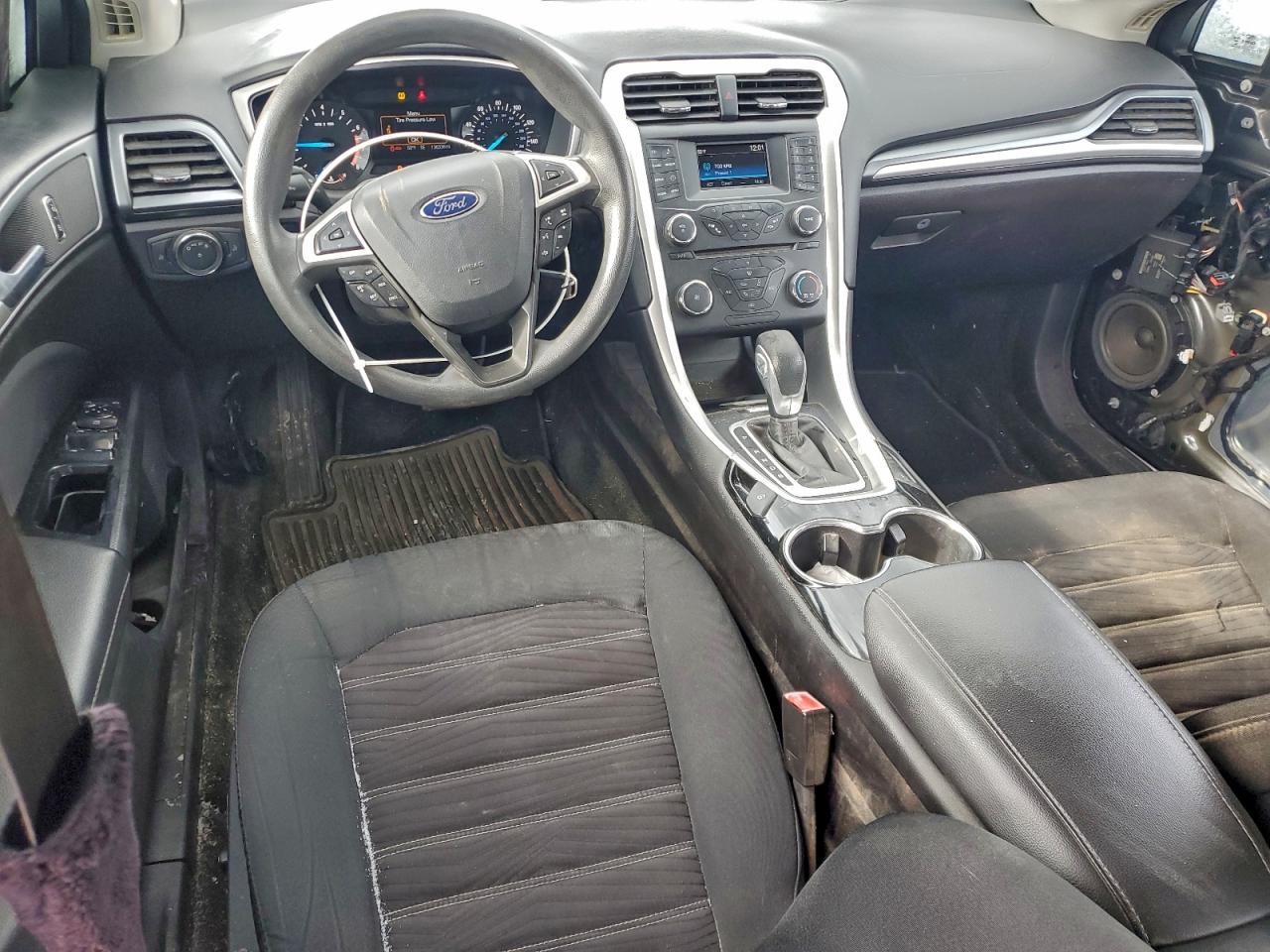 2016 FORD FUSION SE photo 15