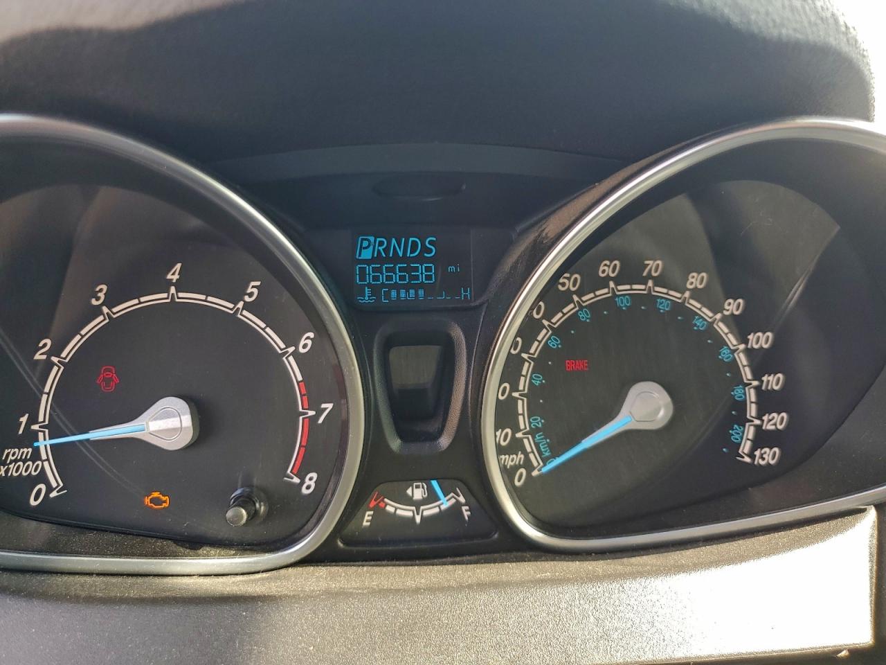 2018 FORD FIESTA SE photo 9