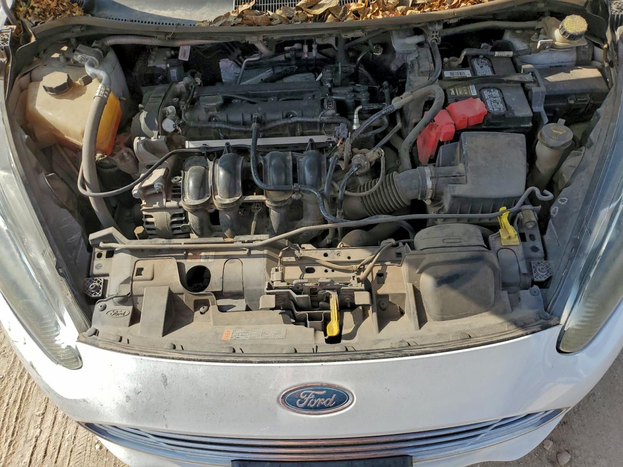 2018 FORD FIESTA SE photo 11