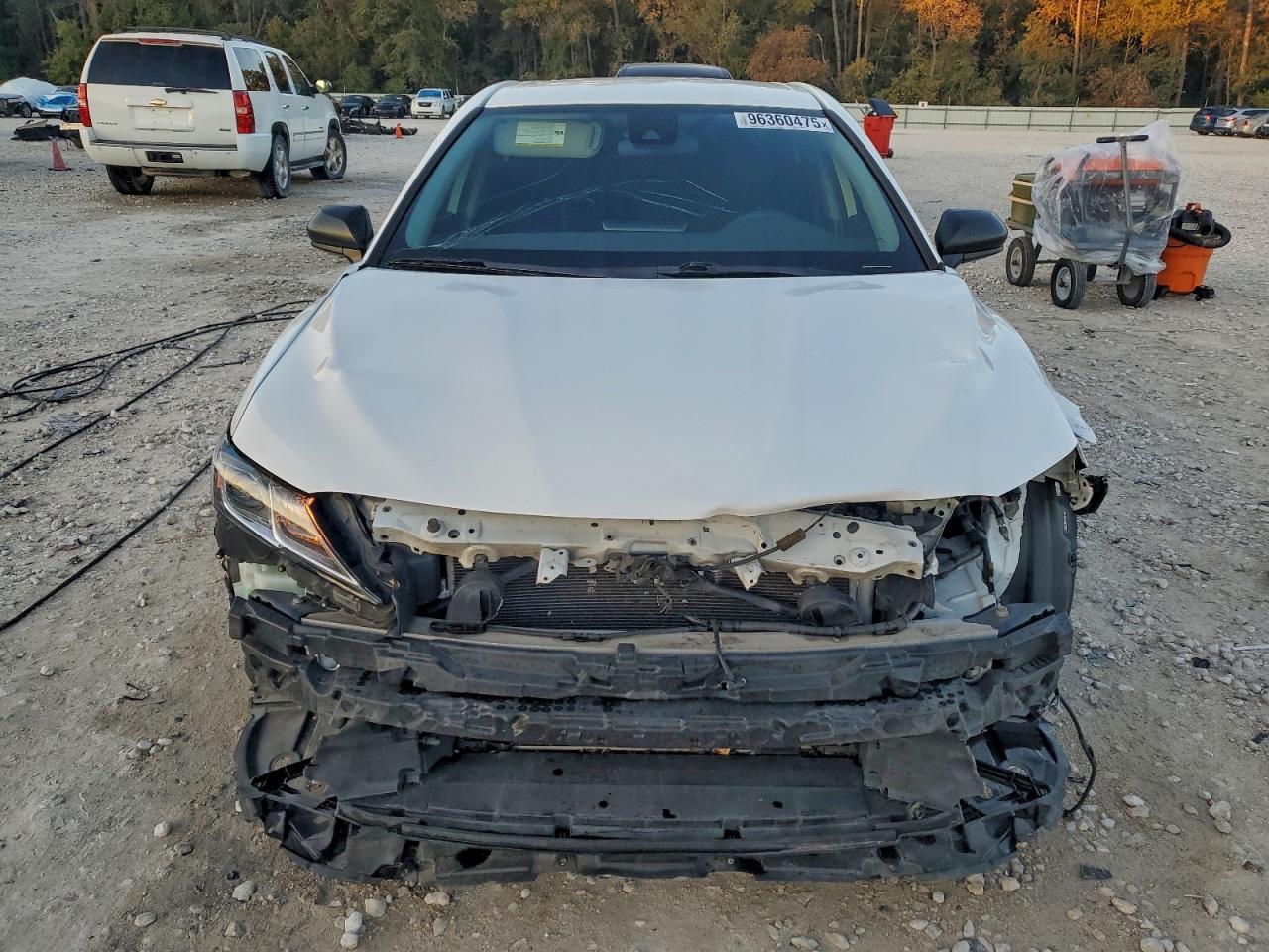 2022 TOYOTA CAMRY LE photo 13
