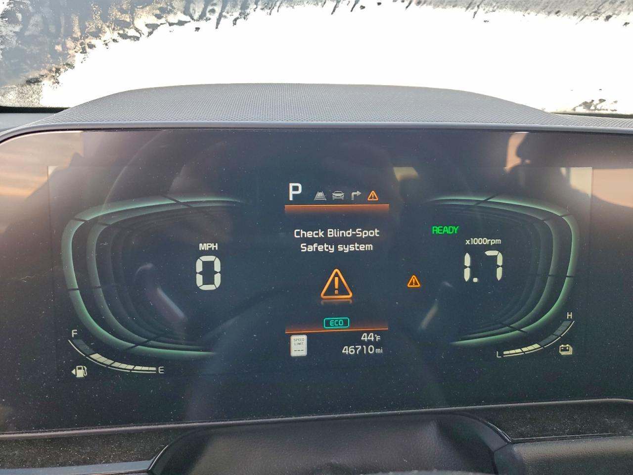 2023 KIA NIRO SX photo 25