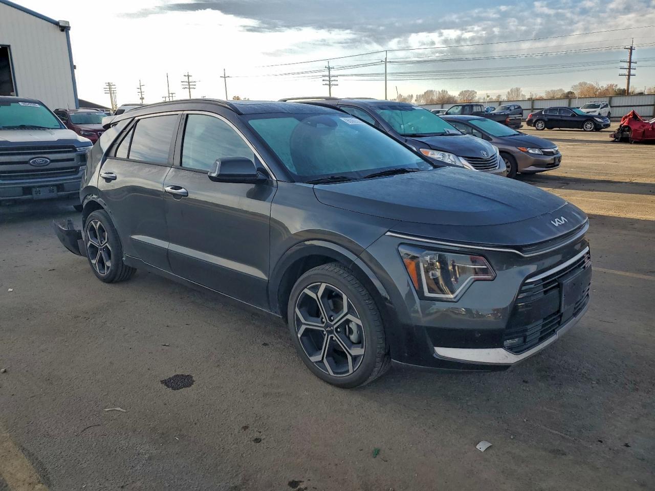 2023 KIA NIRO SX photo 10