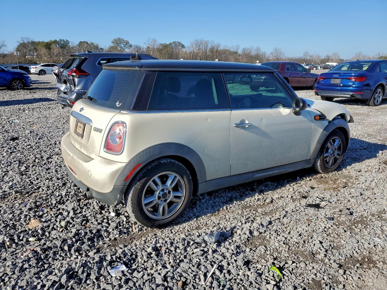 2012 MINI COOPER photo 3
