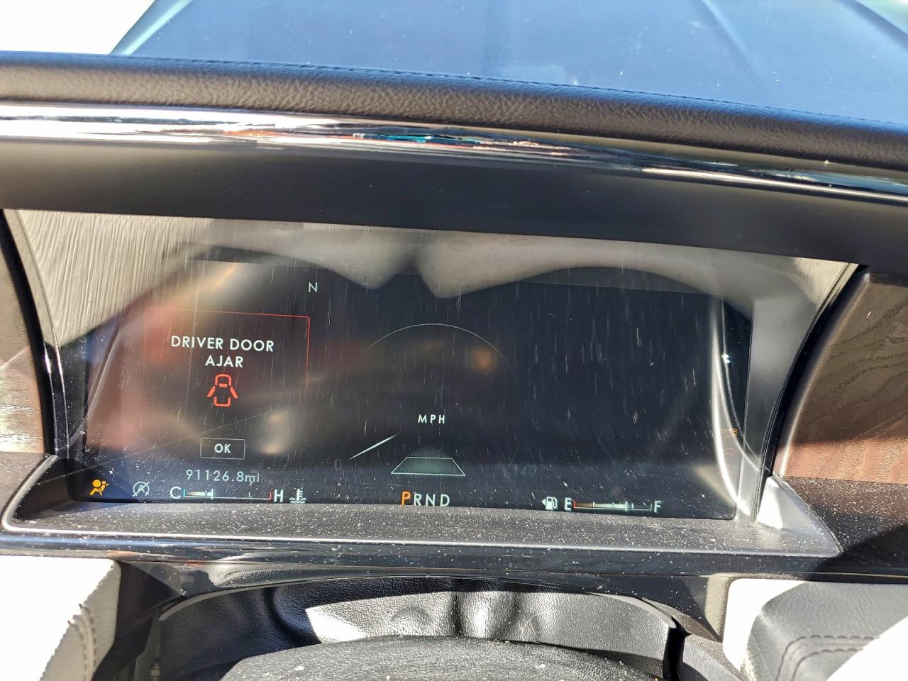 2019 LINCOLN NAVIGATOR L RESERVE photo 17