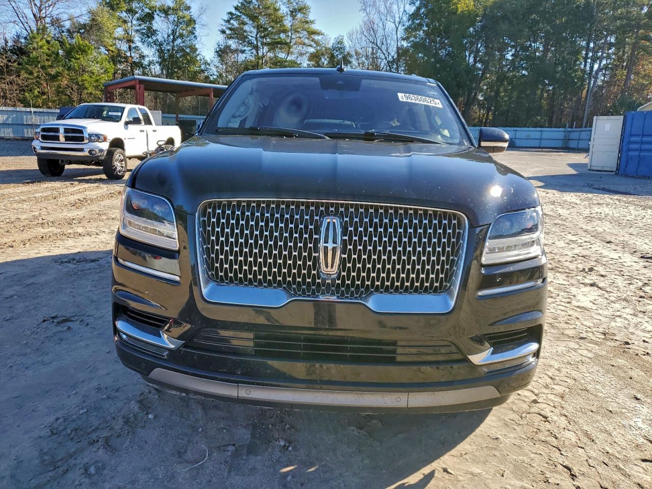 2019 LINCOLN NAVIGATOR L RESERVE photo 9
