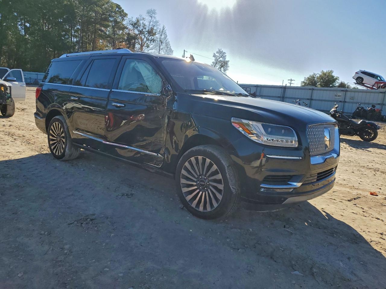 2019 LINCOLN NAVIGATOR L RESERVE photo 7