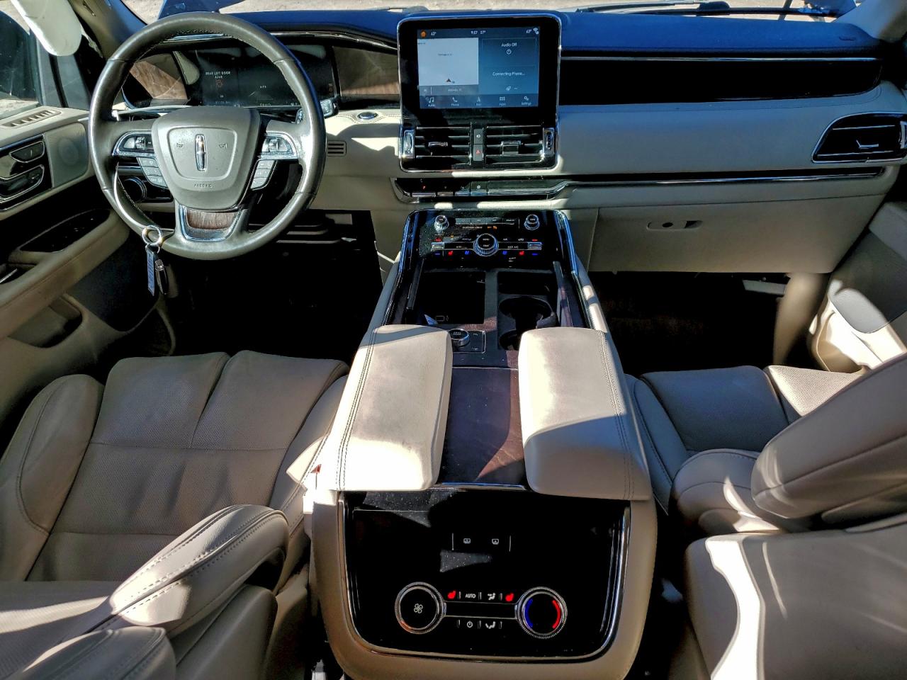2019 LINCOLN NAVIGATOR L RESERVE photo 15