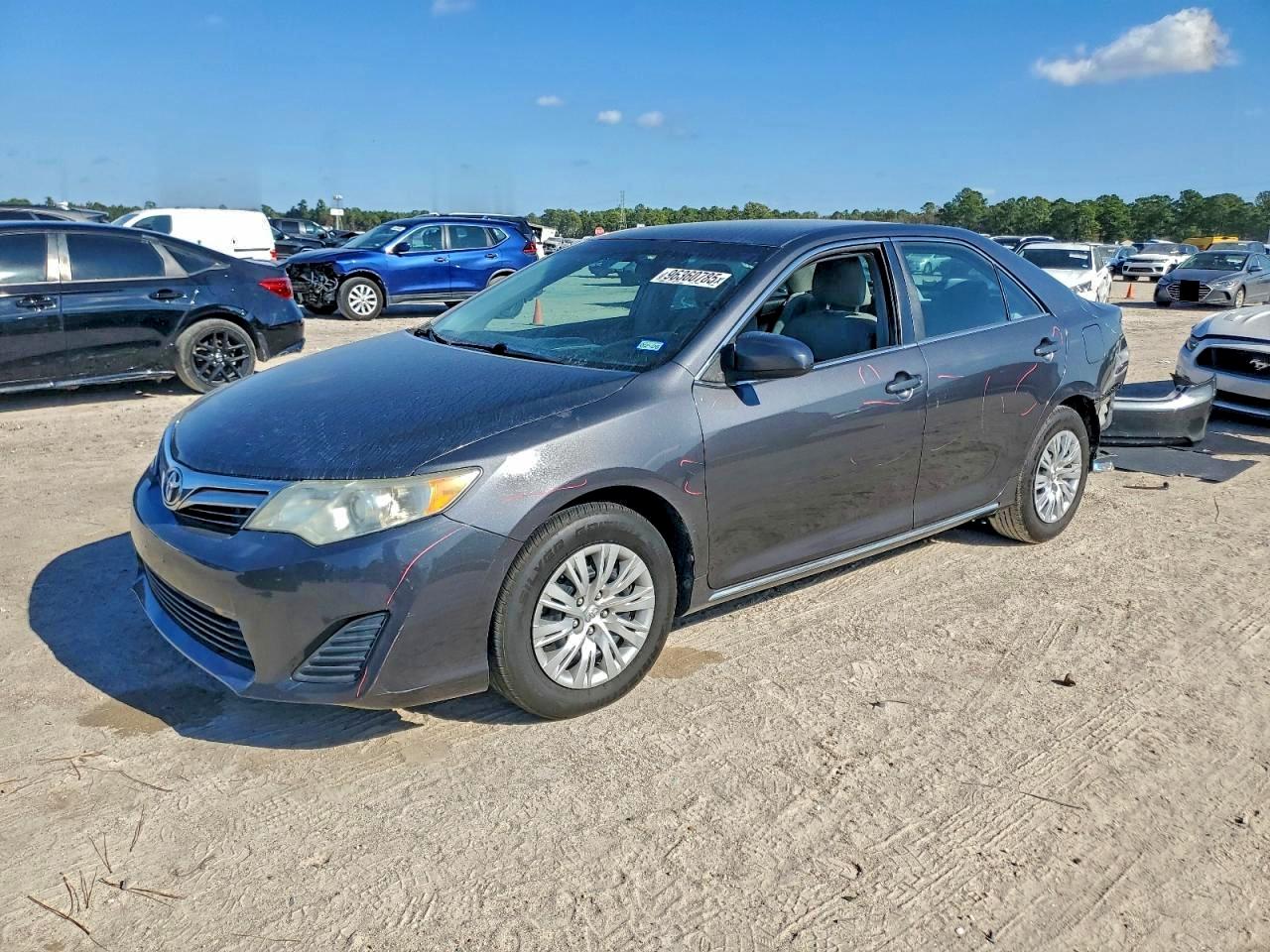 2012 TOYOTA CAMRY BASE — REAR END damage — photo 1