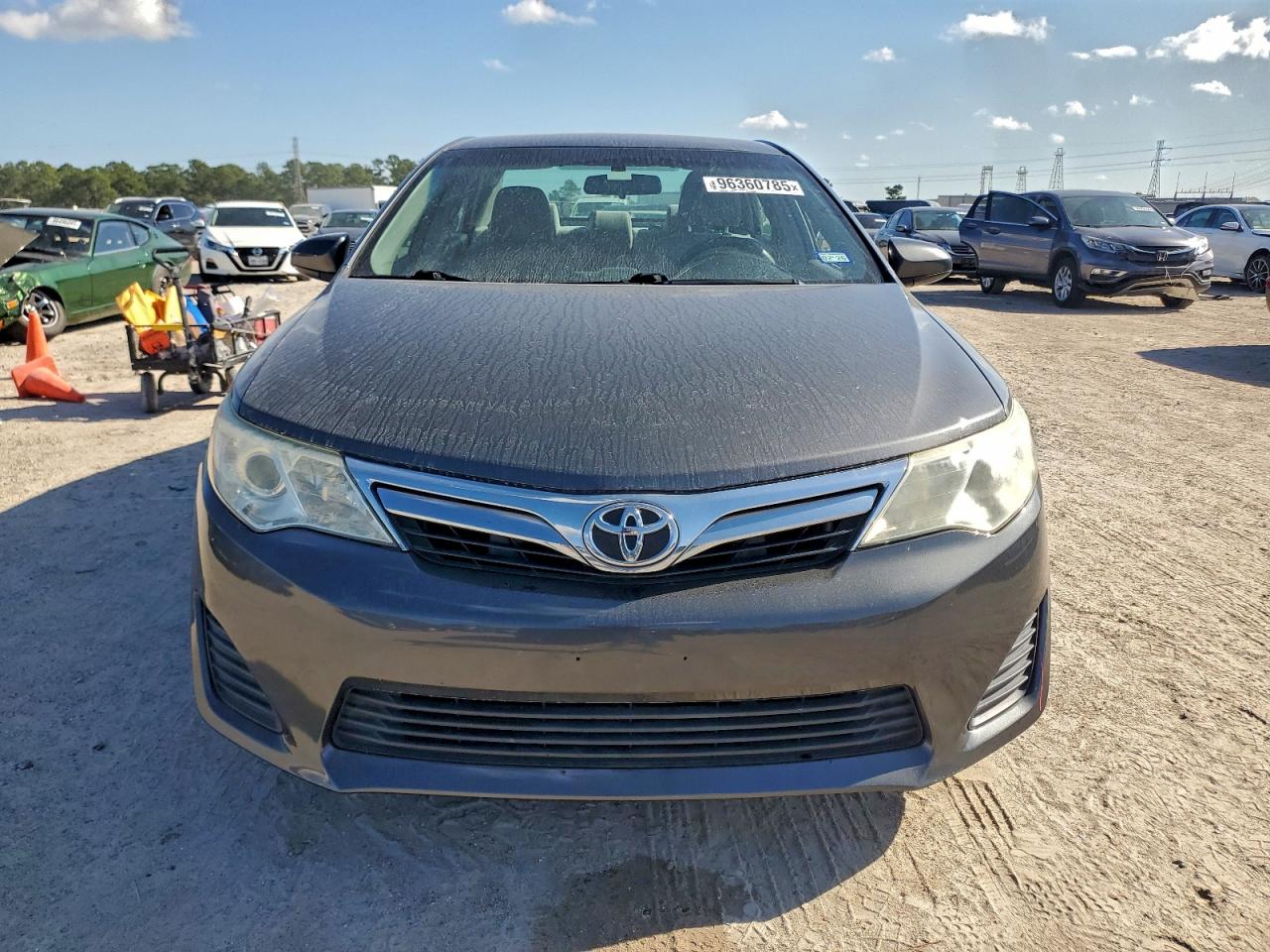 2012 TOYOTA CAMRY BASE photo 5