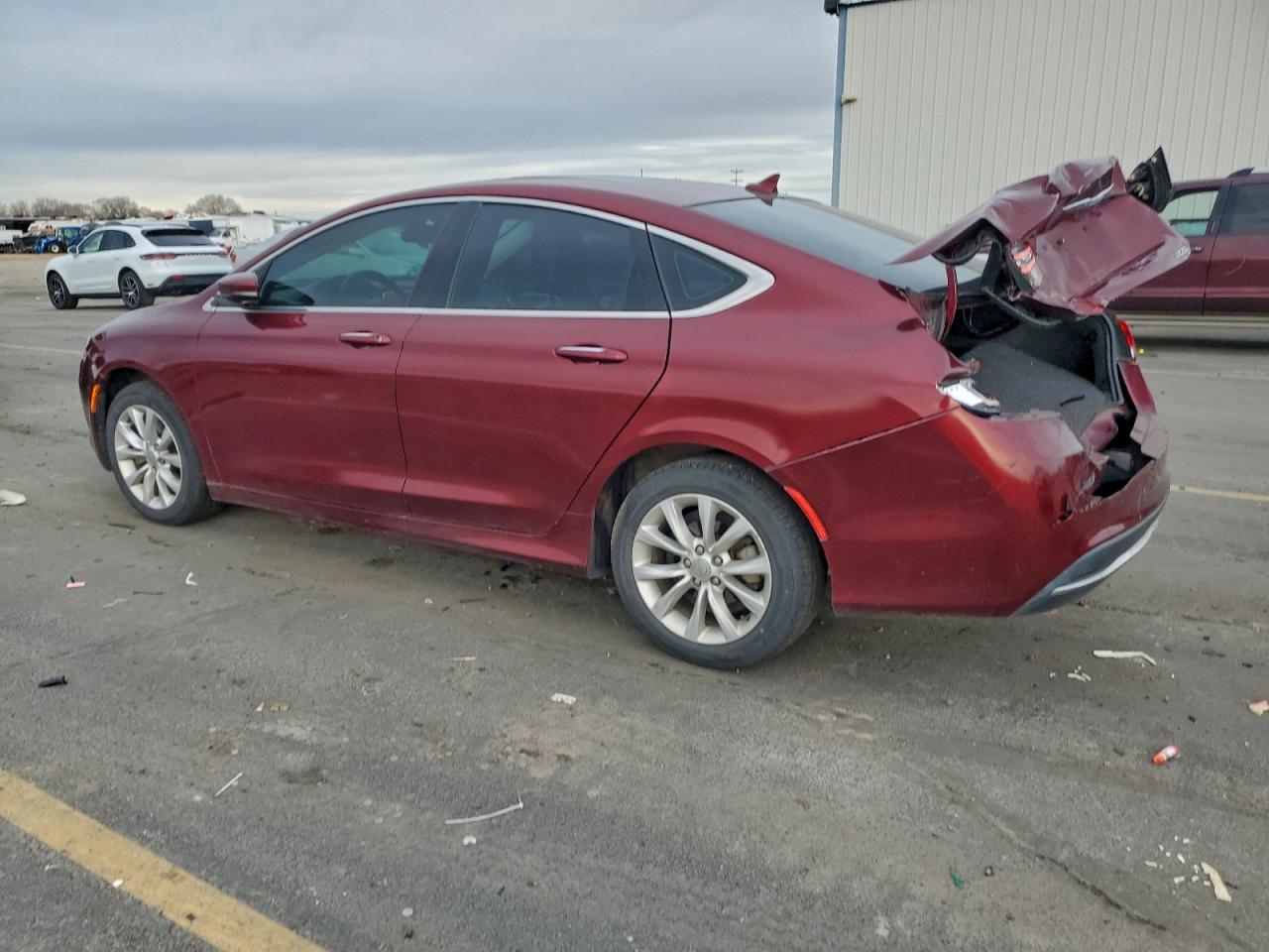 2015 CHRYSLER 200 C photo 2