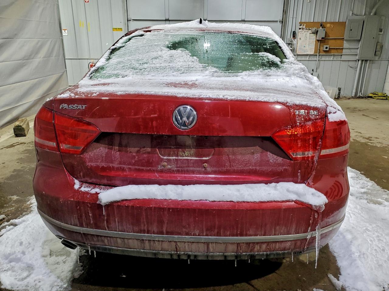 2015 VOLKSWAGEN PASSAT SE photo 21