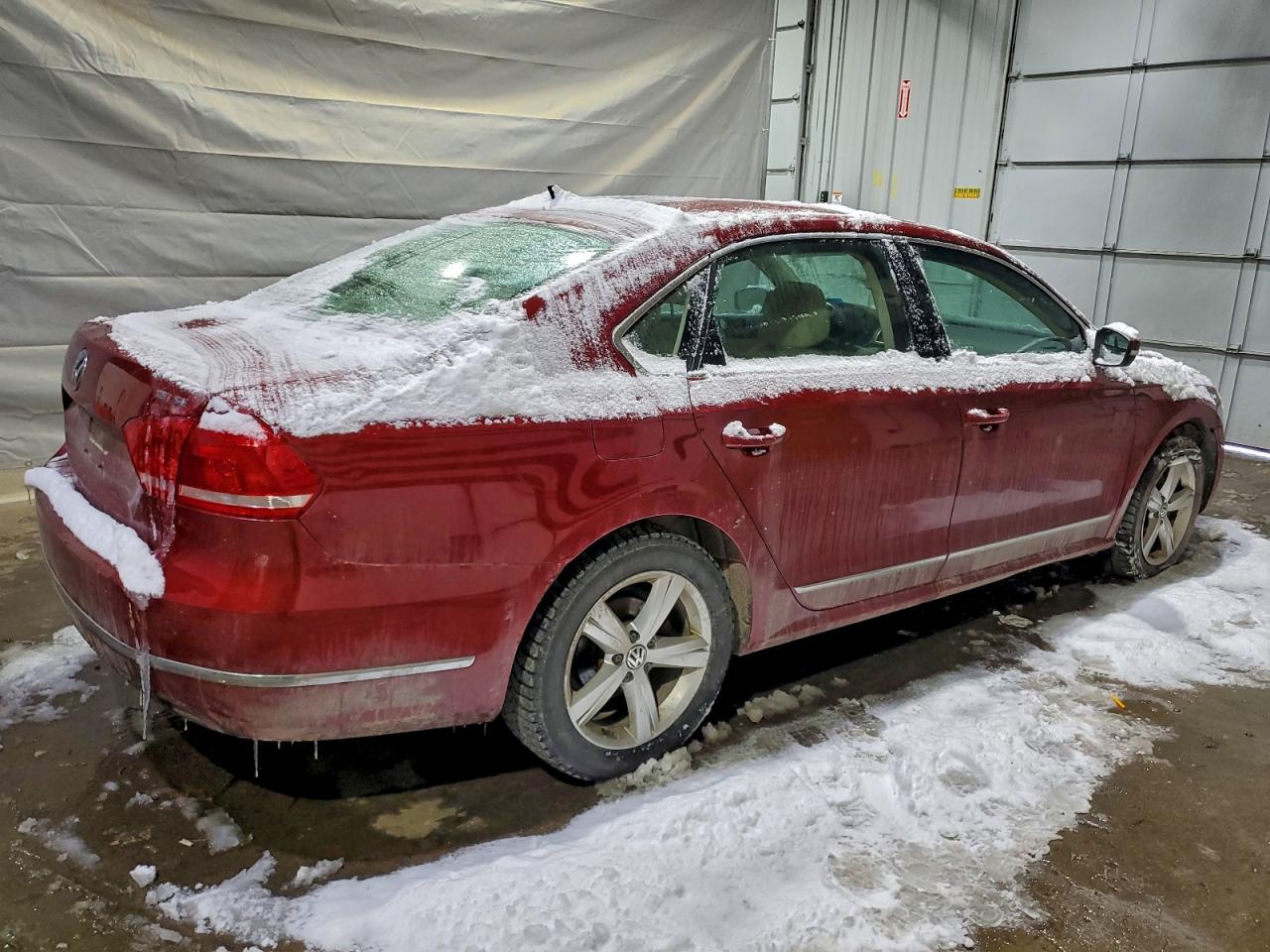 2015 VOLKSWAGEN PASSAT SE photo 9