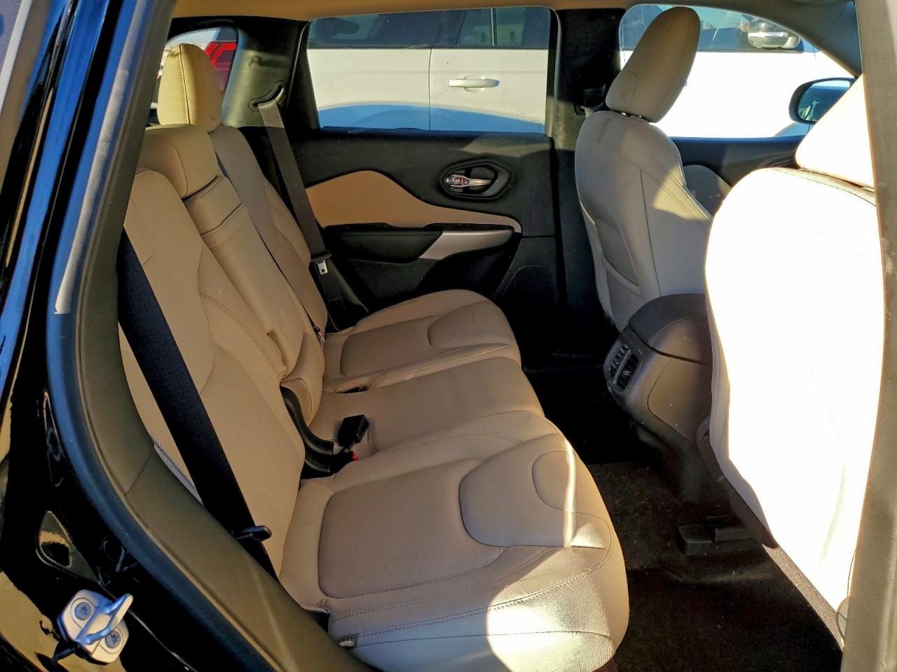 2017 JEEP CHEROKEE LATITUDE photo 21