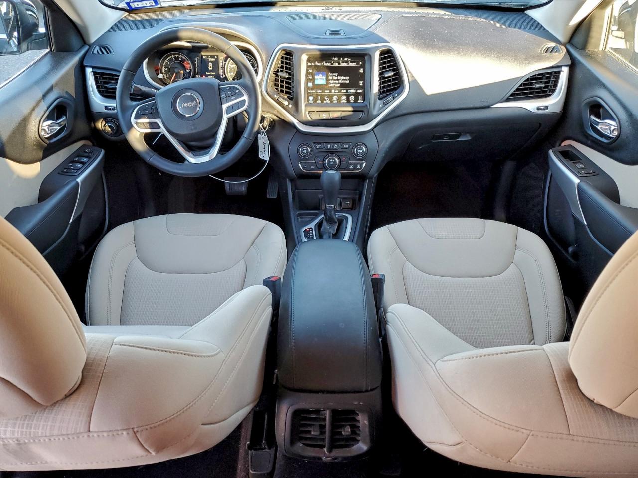 2017 JEEP CHEROKEE LATITUDE photo 15