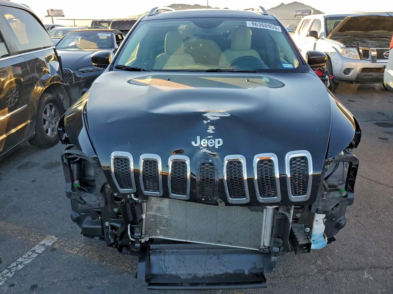 2017 JEEP CHEROKEE LATITUDE photo 9