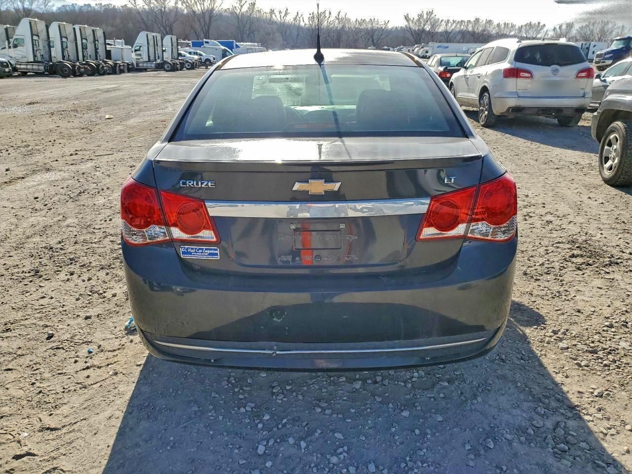 2013 CHEVROLET CRUZE LT photo 6
