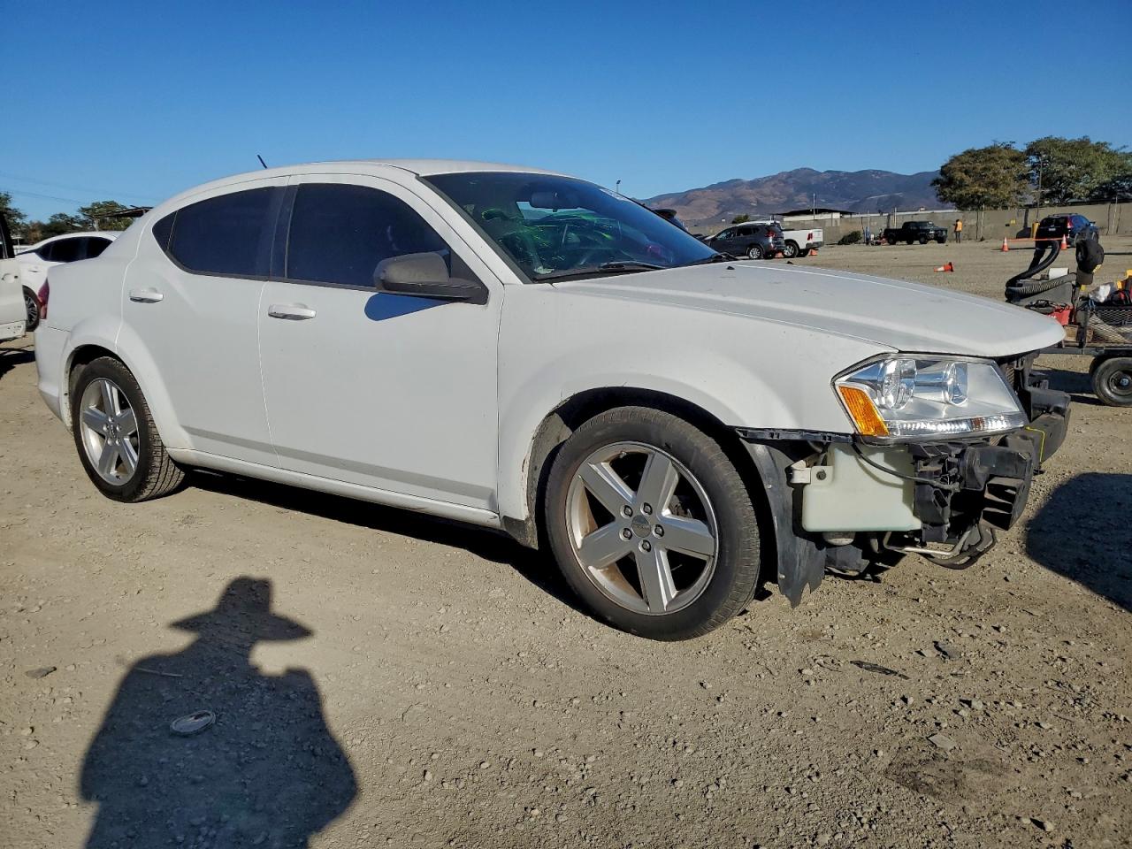 2013 DODGE AVENGER SE photo 4