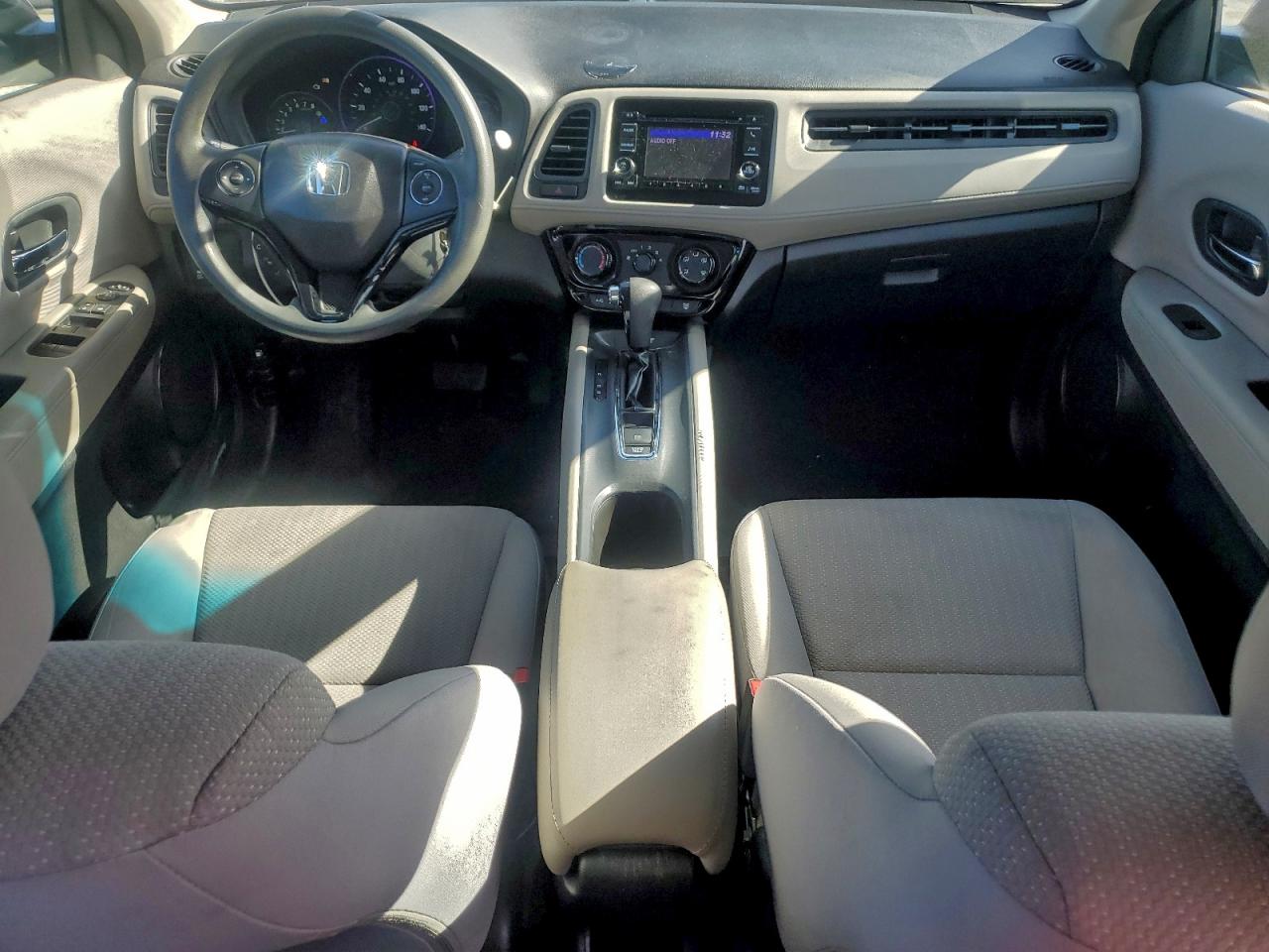 2016 HONDA HR-V LX photo 8