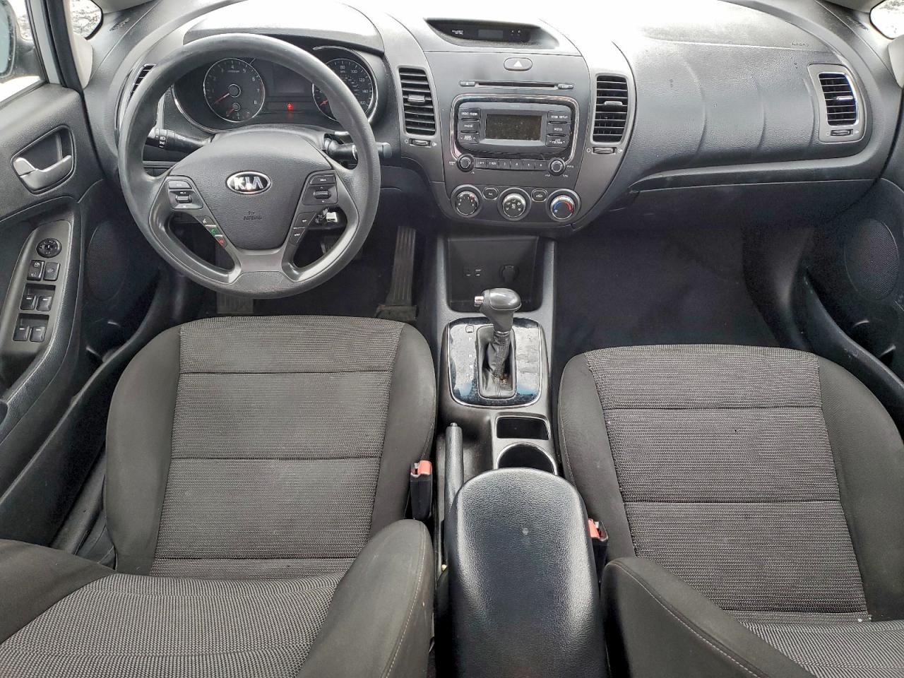 2017 KIA FORTE LX photo 15