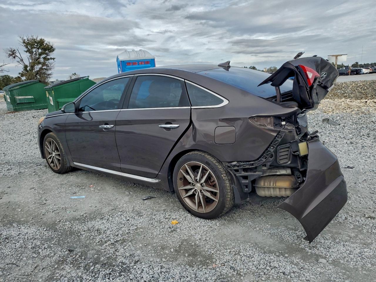 2015 HYUNDAI SONATA SPORT photo 3