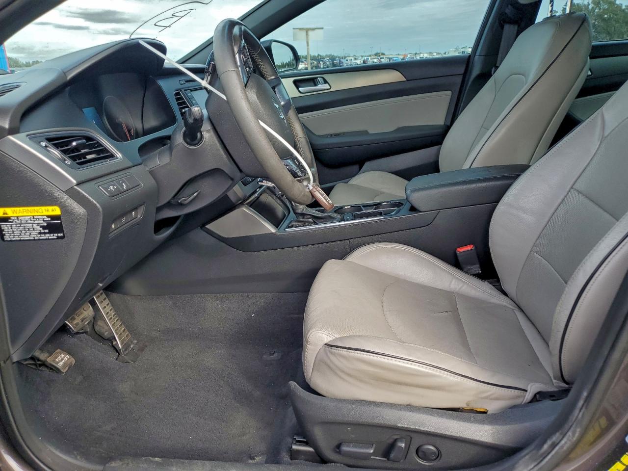 2015 HYUNDAI SONATA SPORT photo 13