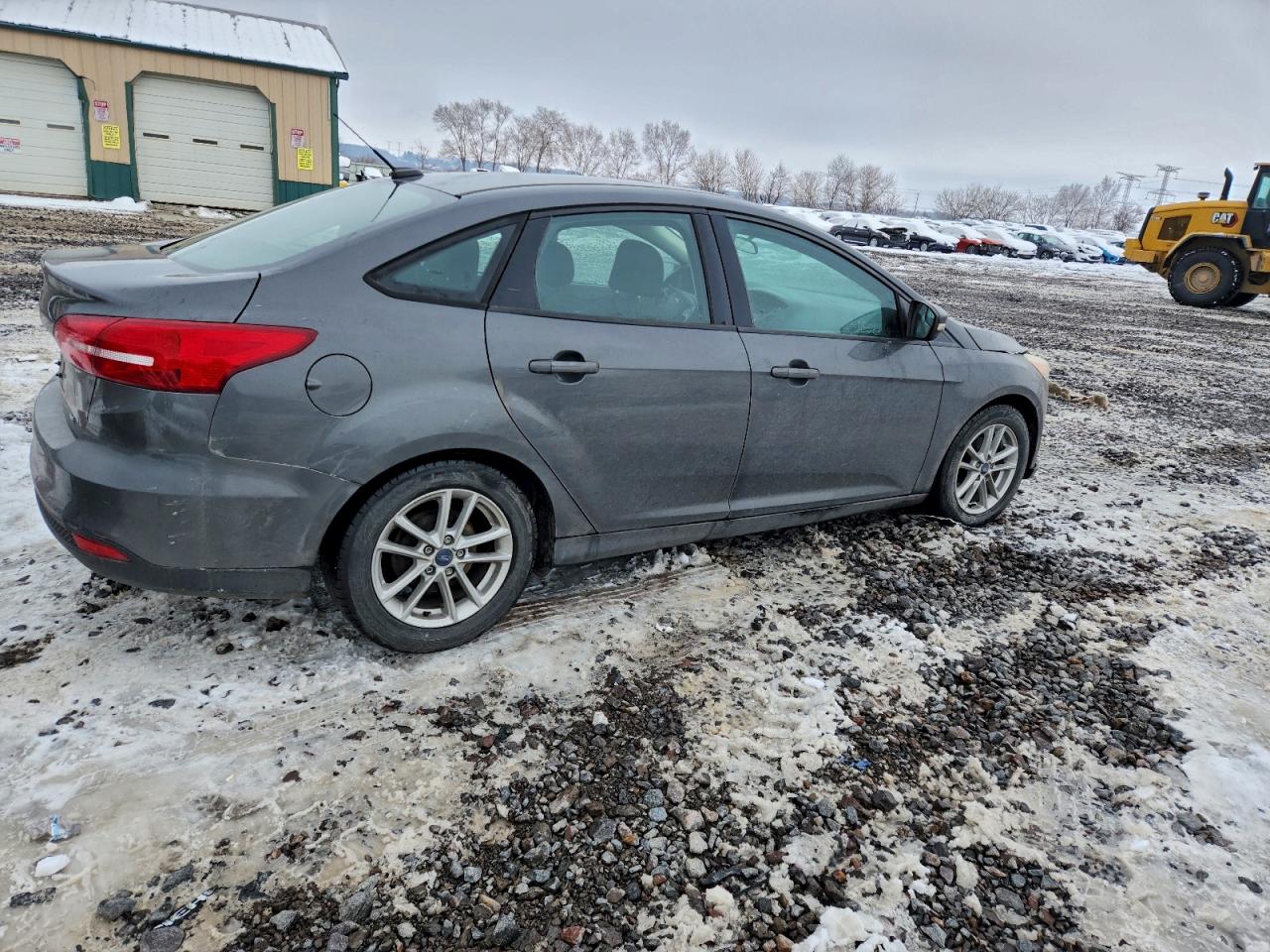 2017 FORD FOCUS SE photo 5