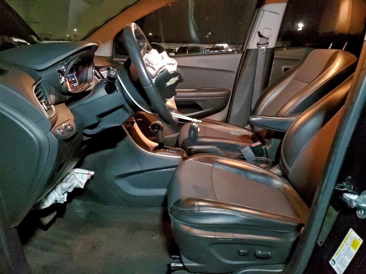 2020 CHEVROLET TRAX 1LT photo 7
