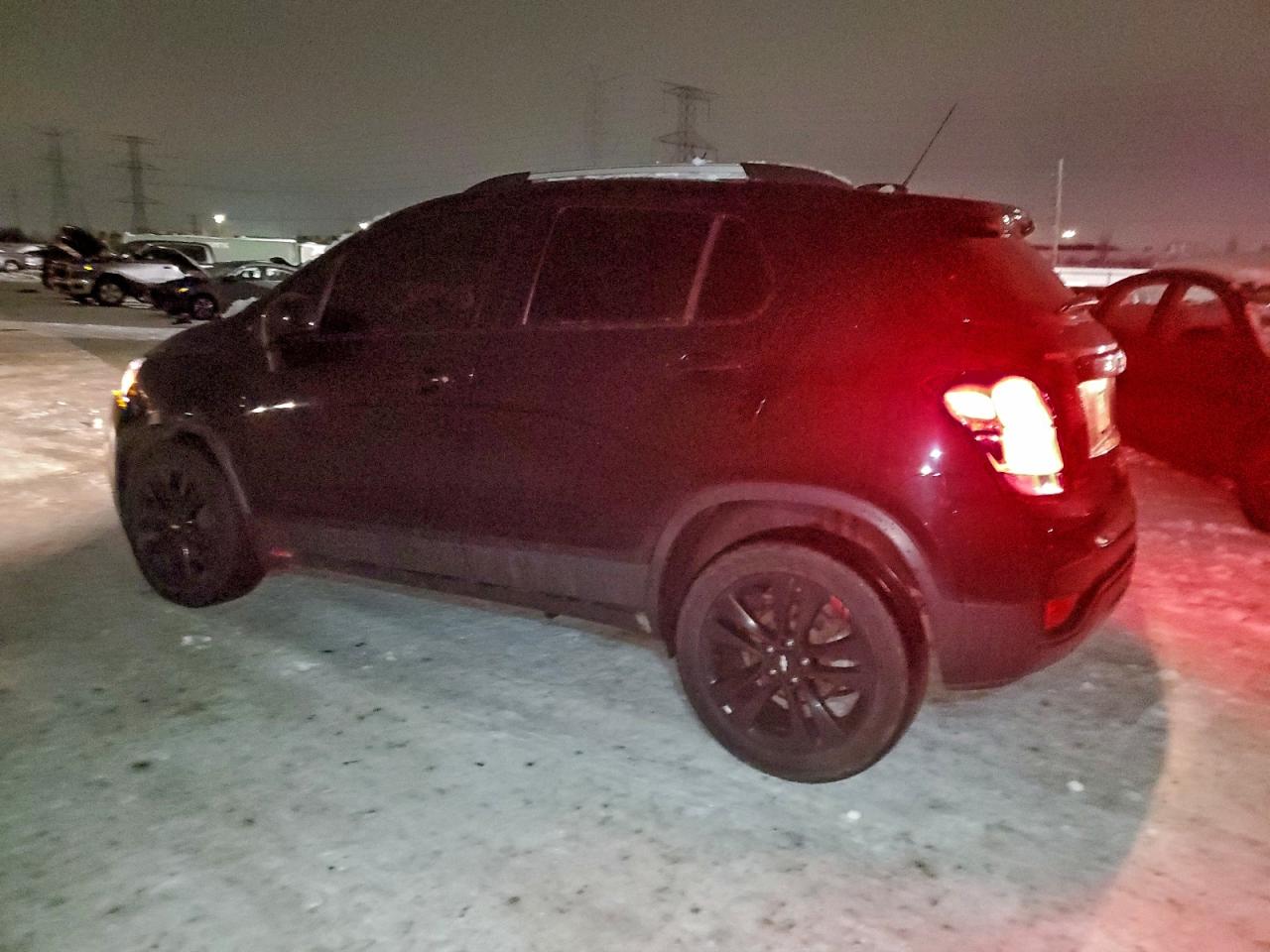 2020 CHEVROLET TRAX 1LT photo 2