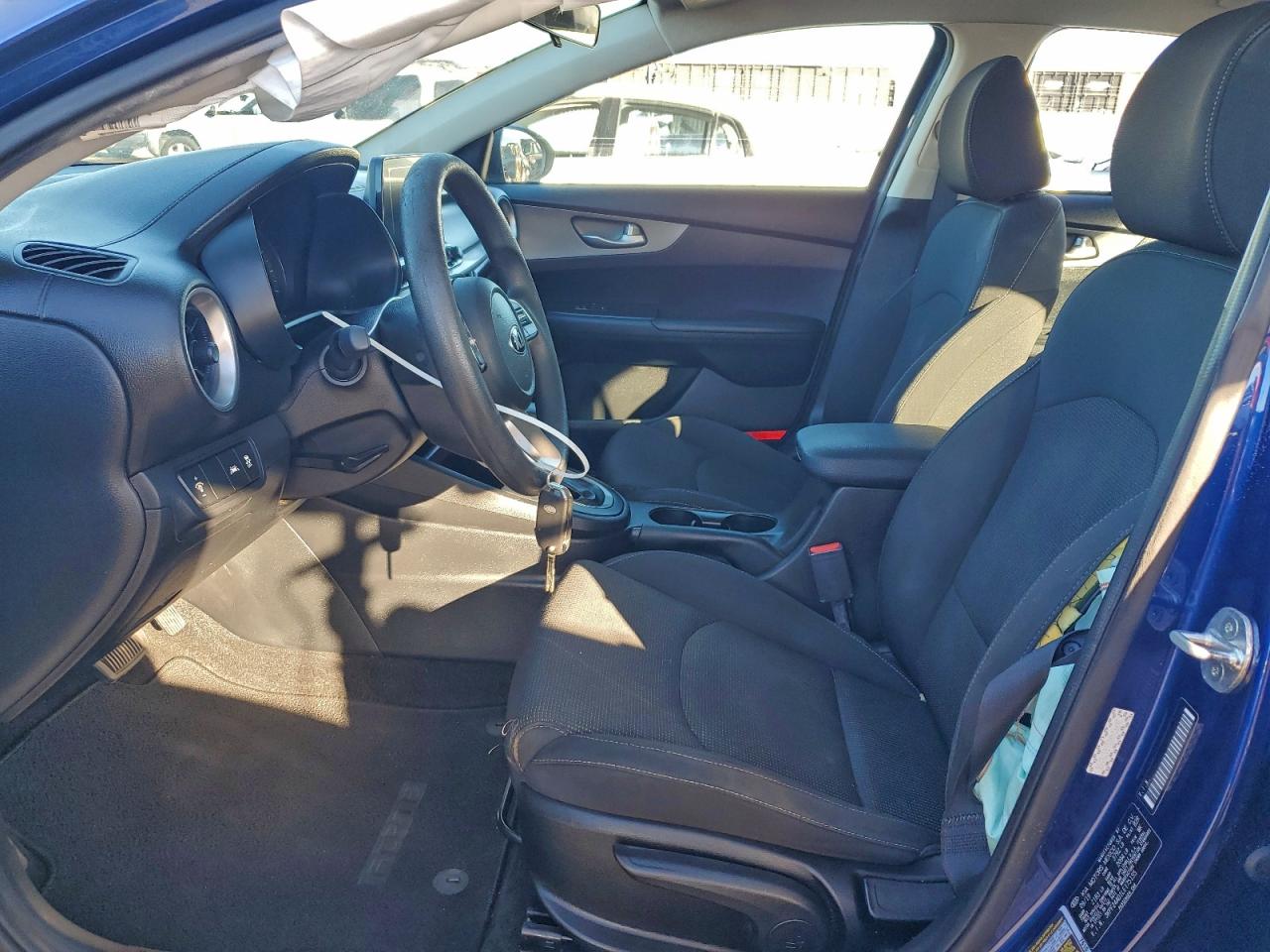 2020 KIA FORTE FE photo 7