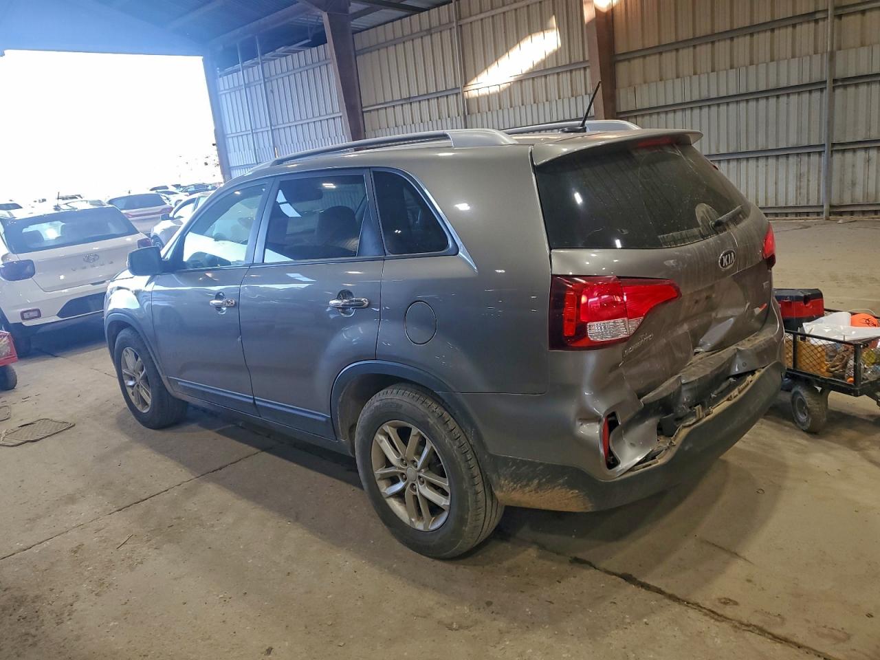 2014 KIA SORENTO LX photo 2