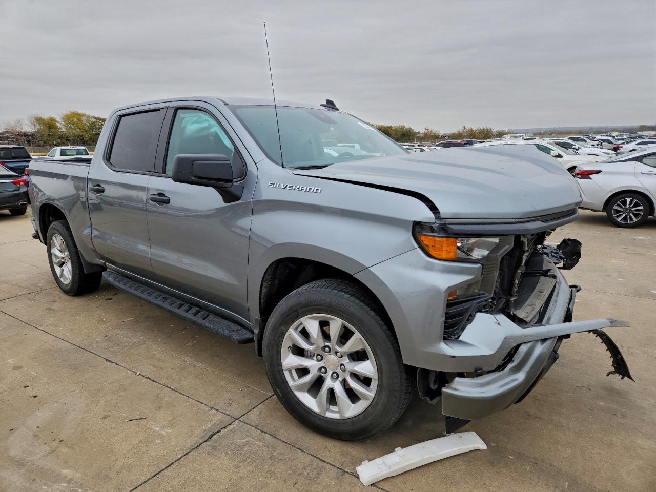 2024 CHEVROLET SILVERADO C1500 CUSTOM photo 10