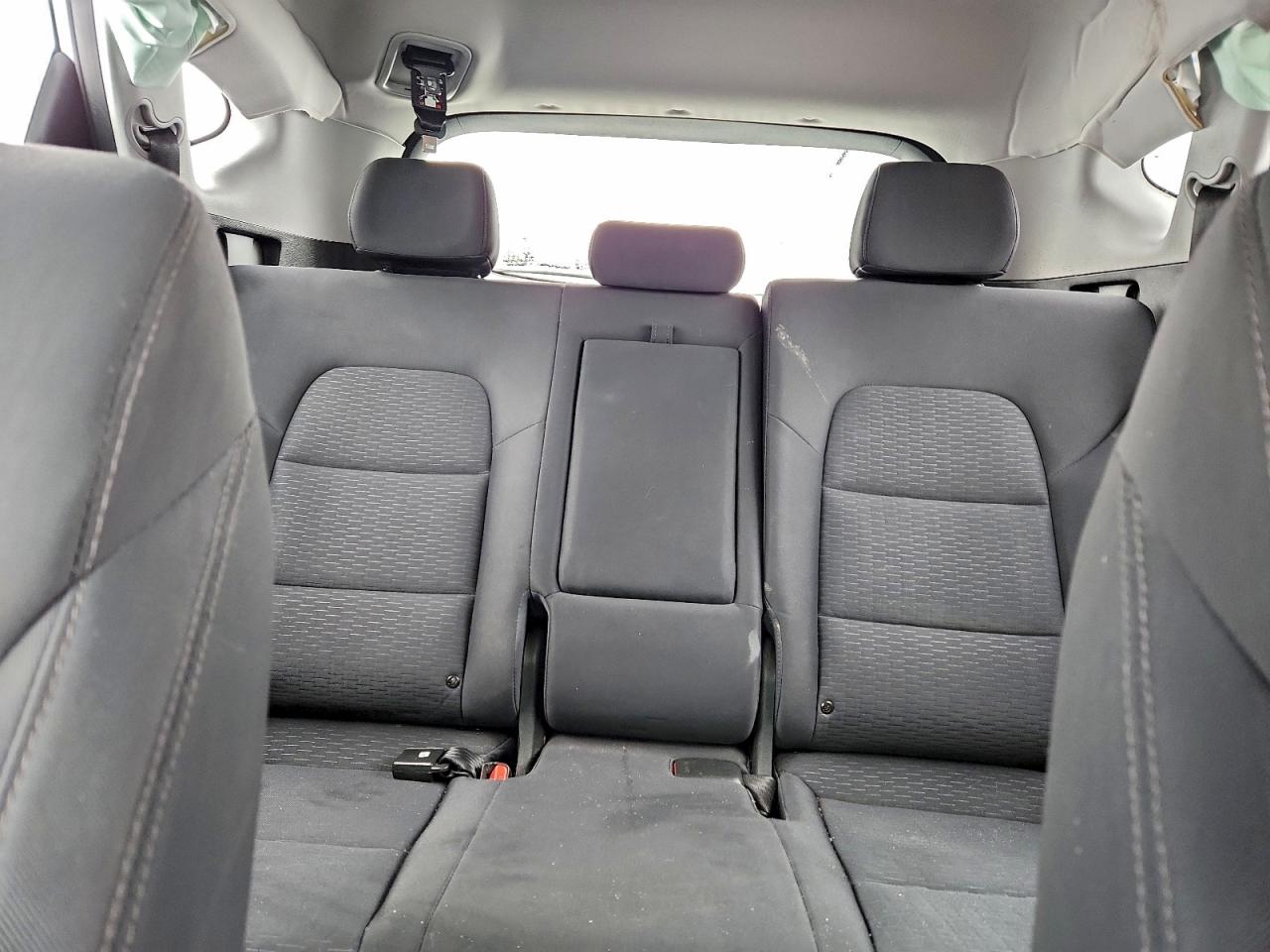 2020 HYUNDAI TUCSON SE photo 19