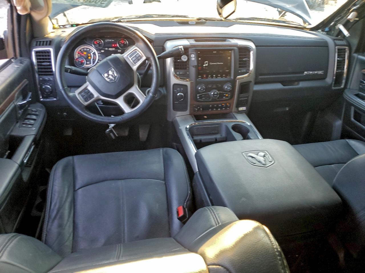 2018 RAM 3500 LARAMIE photo 8