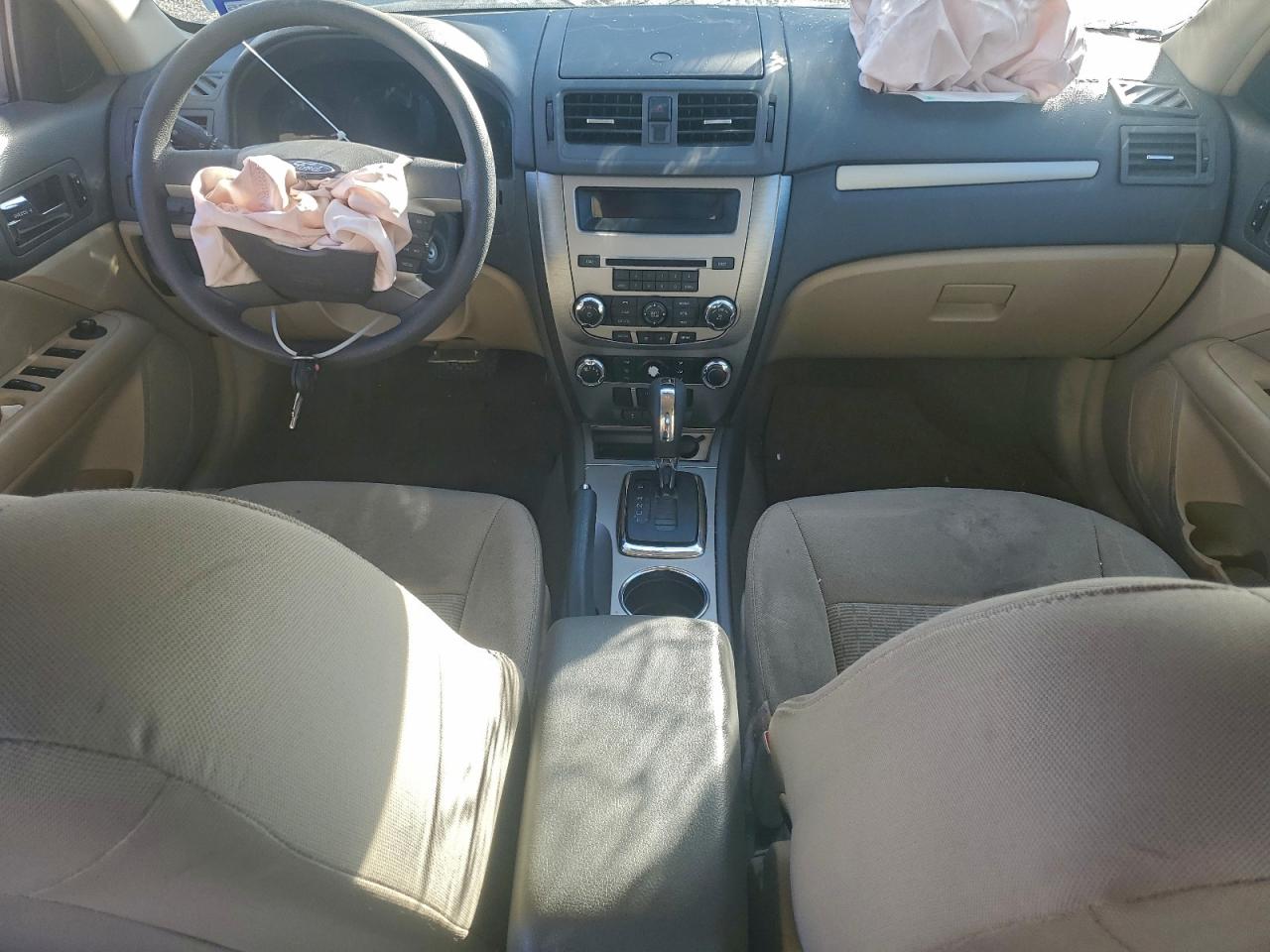 2010 FORD FUSION SE photo 8