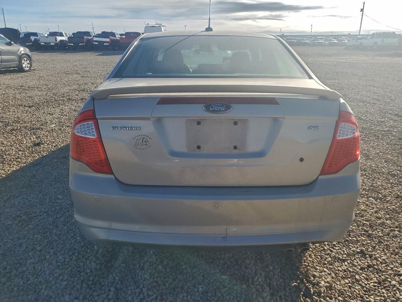 2010 FORD FUSION SE photo 6
